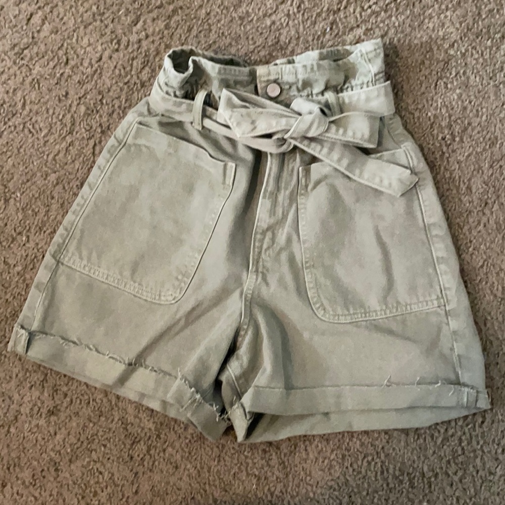 Zara high waisted shorts in olive